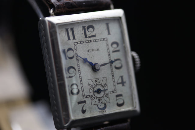 Huber - Tank Art Deco Silver 1940s