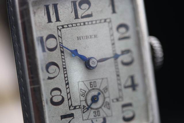 Huber - Tank Art Deco Silver 1940s