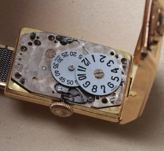 Springende Stunde Golduhr Original 18k 1930s