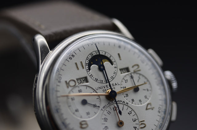 Universal Geneve - Tri Compax Vollkalender 1950s