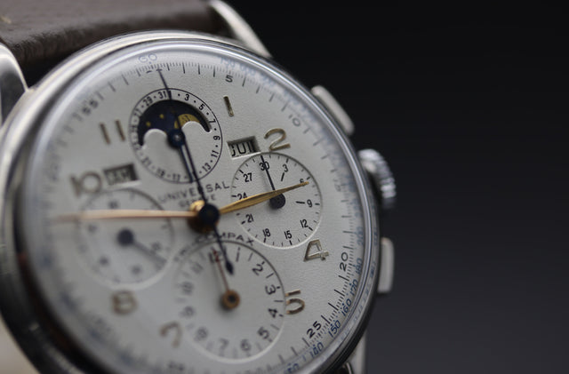 Universal Geneve - Tri Compax Vollkalender 1950s