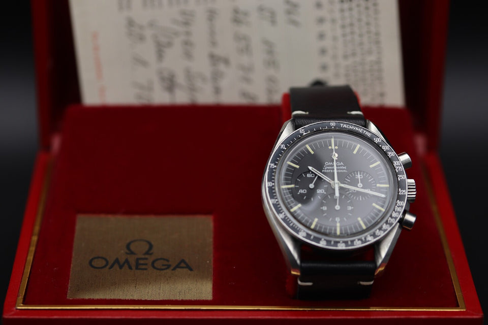 Omega - Speedmaster Moonwatch 1969 Transitional