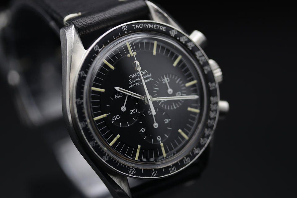 Omega - Speedmaster Moonwatch 1969 Transitional