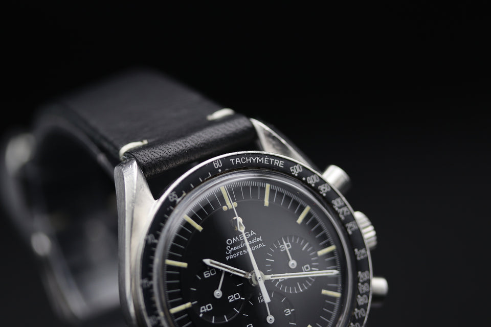 Omega - Speedmaster Moonwatch 1969 Transitional