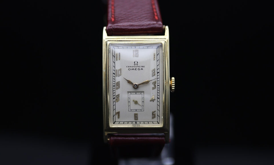 Omega - Tank Art Deco 1935s