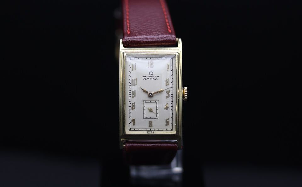 Omega - Tank Art Deco 1935s