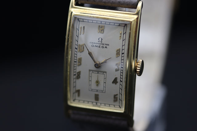 Omega - Tank Art Deco 1935s