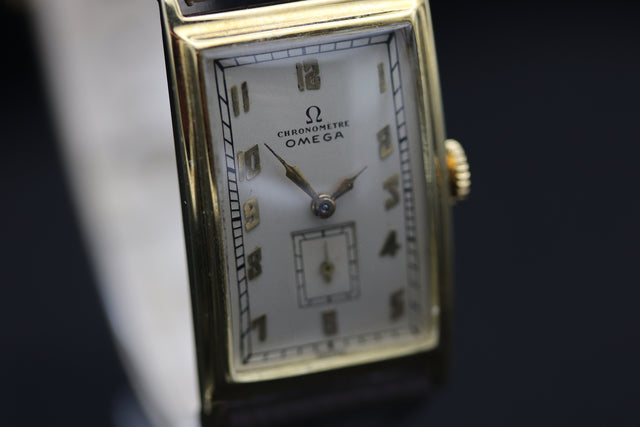 Omega - Tank Art Deco 1935s