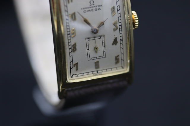 Omega - Tank Art Deco 1935s
