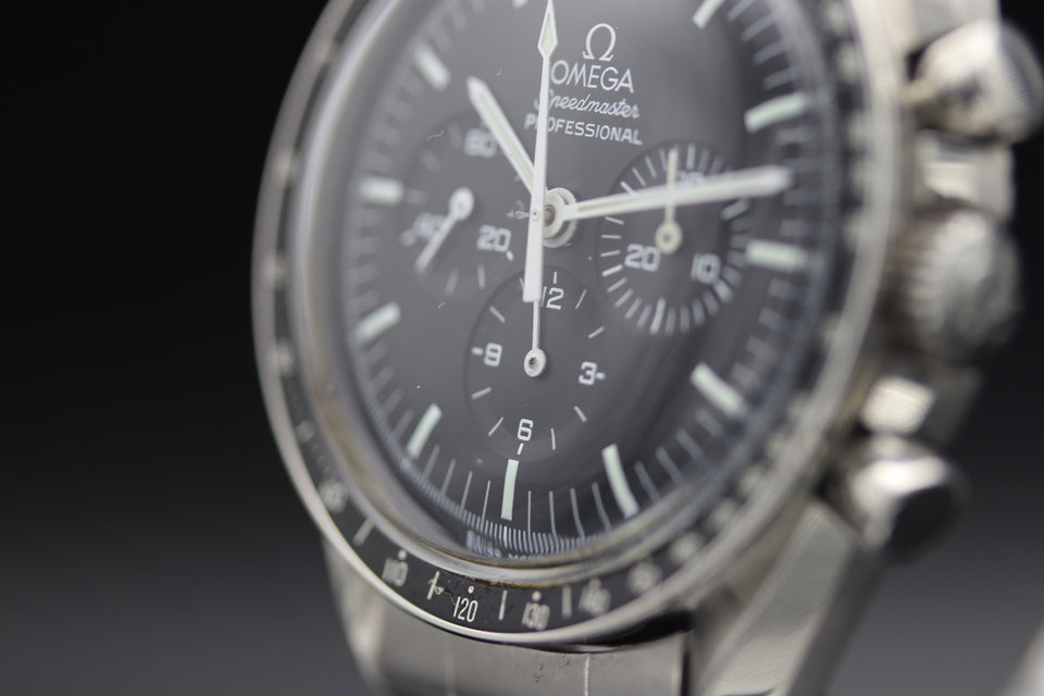 OMEGA | SPEEDMASTER CHRONOGRAPH 1975