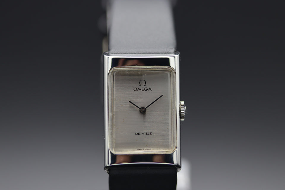 OMEGA | DE VILLE TONNEAU