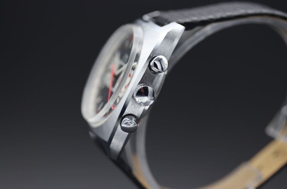 AERO NEUCHATEL 70s | VINTAGE CHRONOGRAPH 'CARRERA'