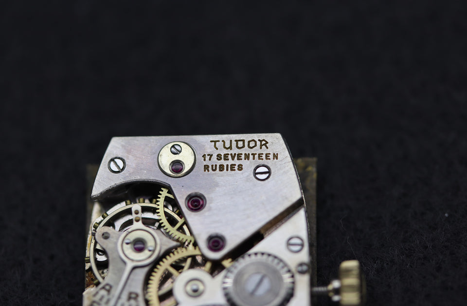 TUDOR 1930er | VINTAGE GEPUNZT GOLD