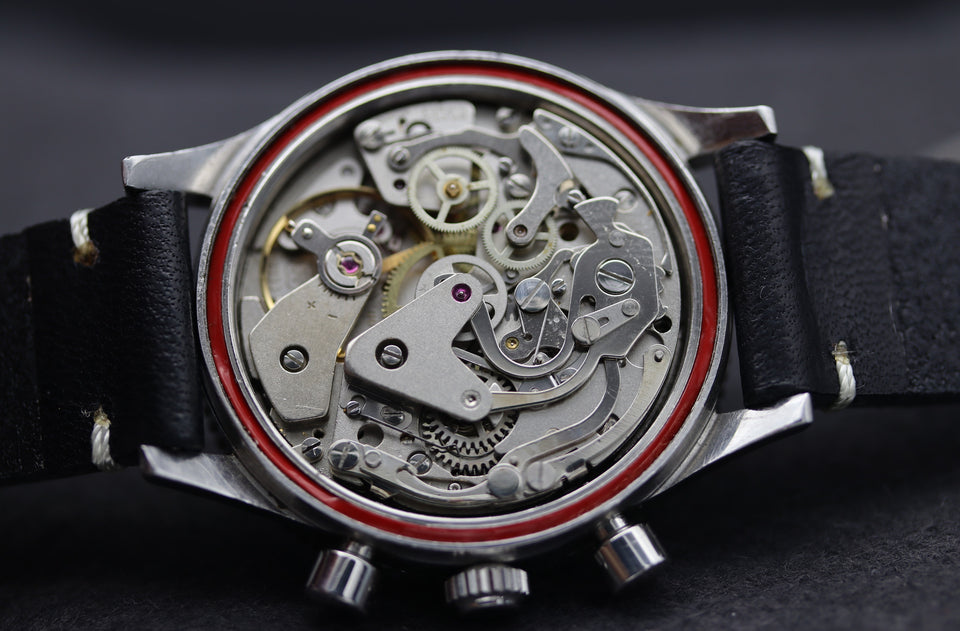 AERO NEUCHATEL 60s | YACHTING CHRONOGRAPH